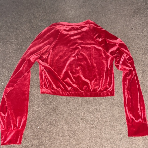 Forever 21 Size Small Red Velvet Long Sleeve Shirt - Picture 3 of 3